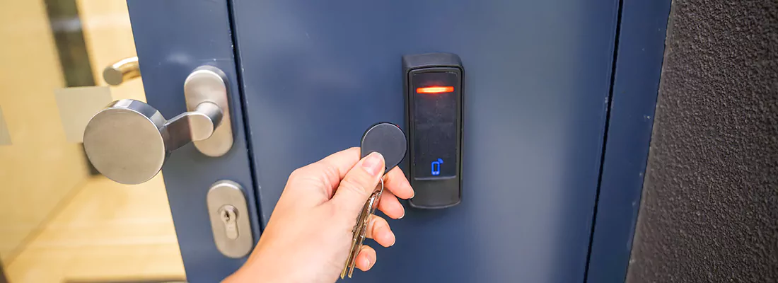 Affordable Key Fob Lock Systems in Saint-Sacrement, QC