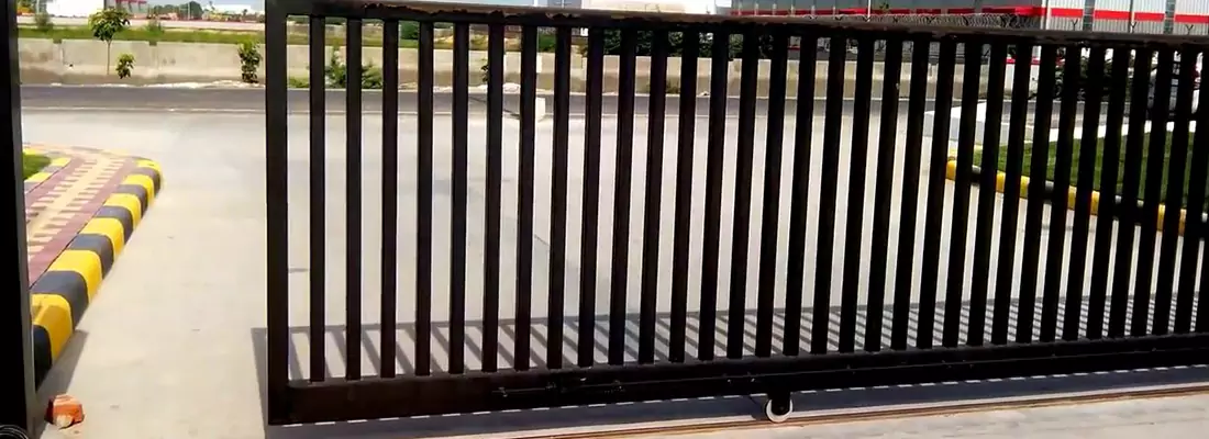 Commercial Automatic Sliding Repair and Maintenance in Saint-Sacrement, QC