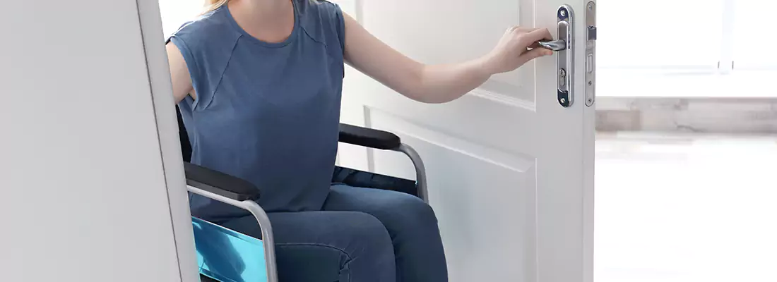Commercial Handicap Door Opener in Saint-Sacrement, QC