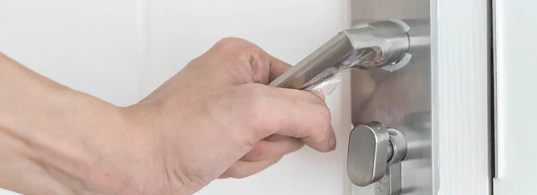 Expert Garage Door Opener Repair and Installation in Saint-Sacrement, QC