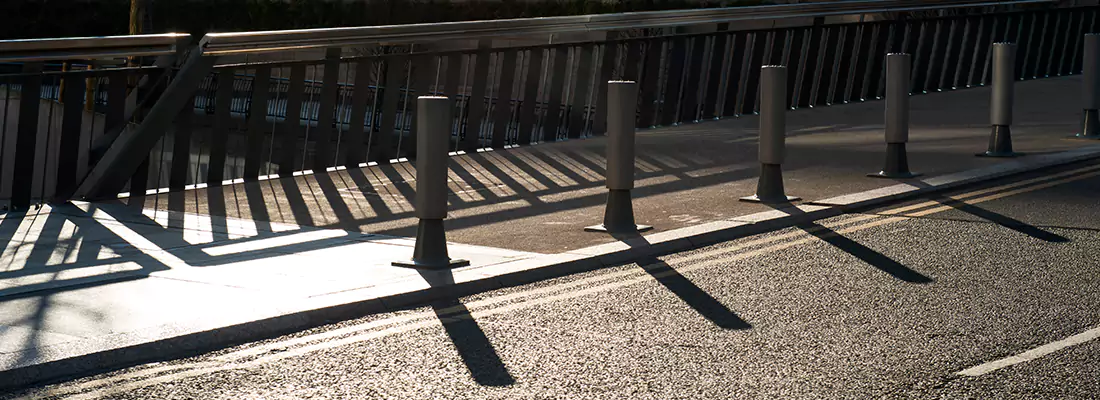 Retractable Driveway Post Repair Services in Saint-Sacrement, QC