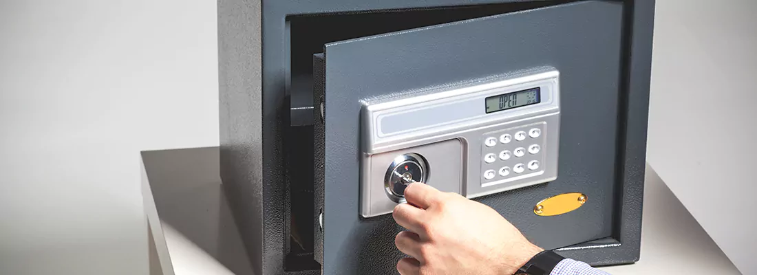 Safe Opening Repair in Neufchatel